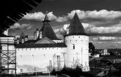 South walls and towers of the Rostov Kremlin. Photo 21 Aug 1976.